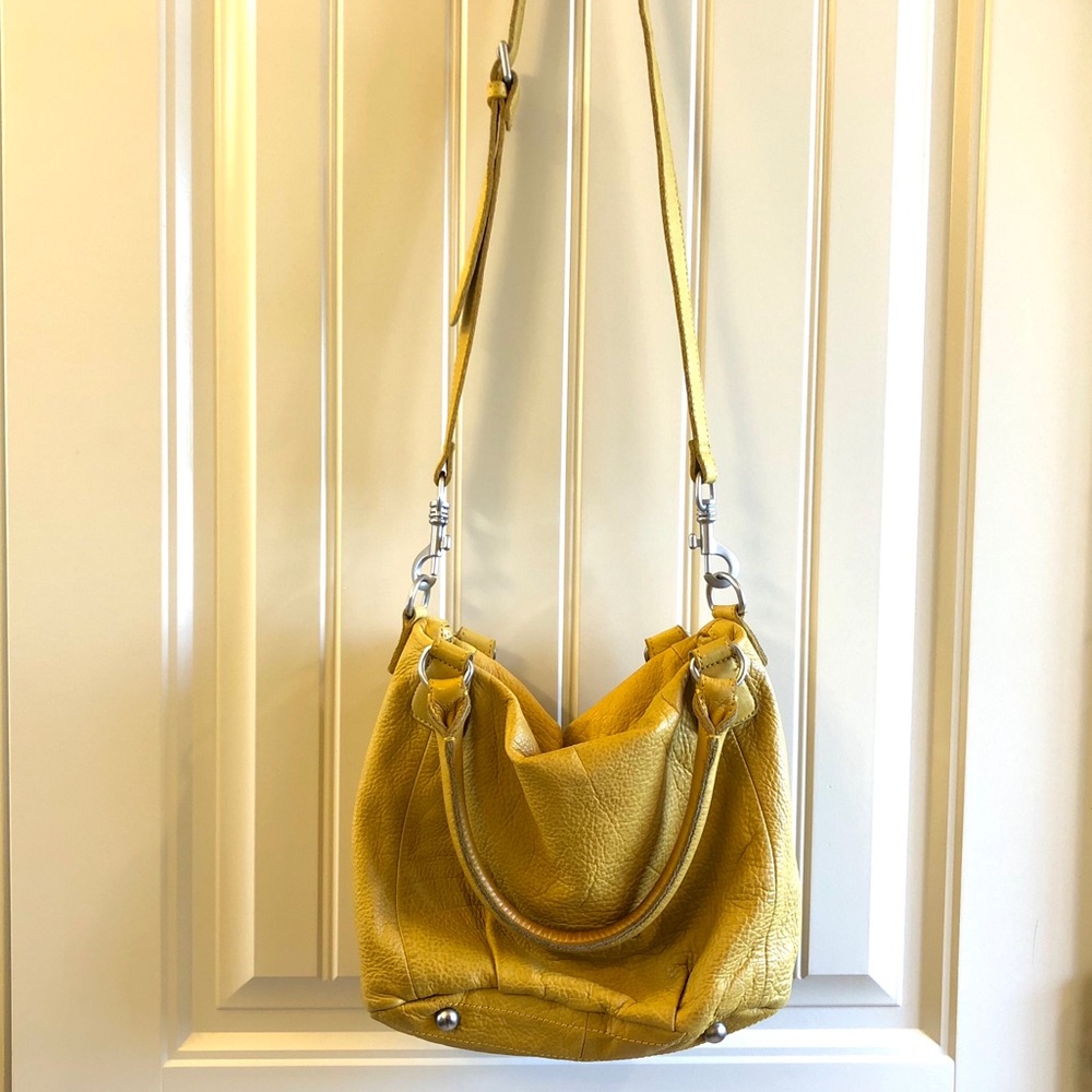 🔥Liebeskind crossbody with dustbag.